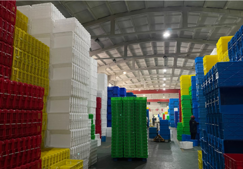 深圳塑胶箱：9月1日出货中-1